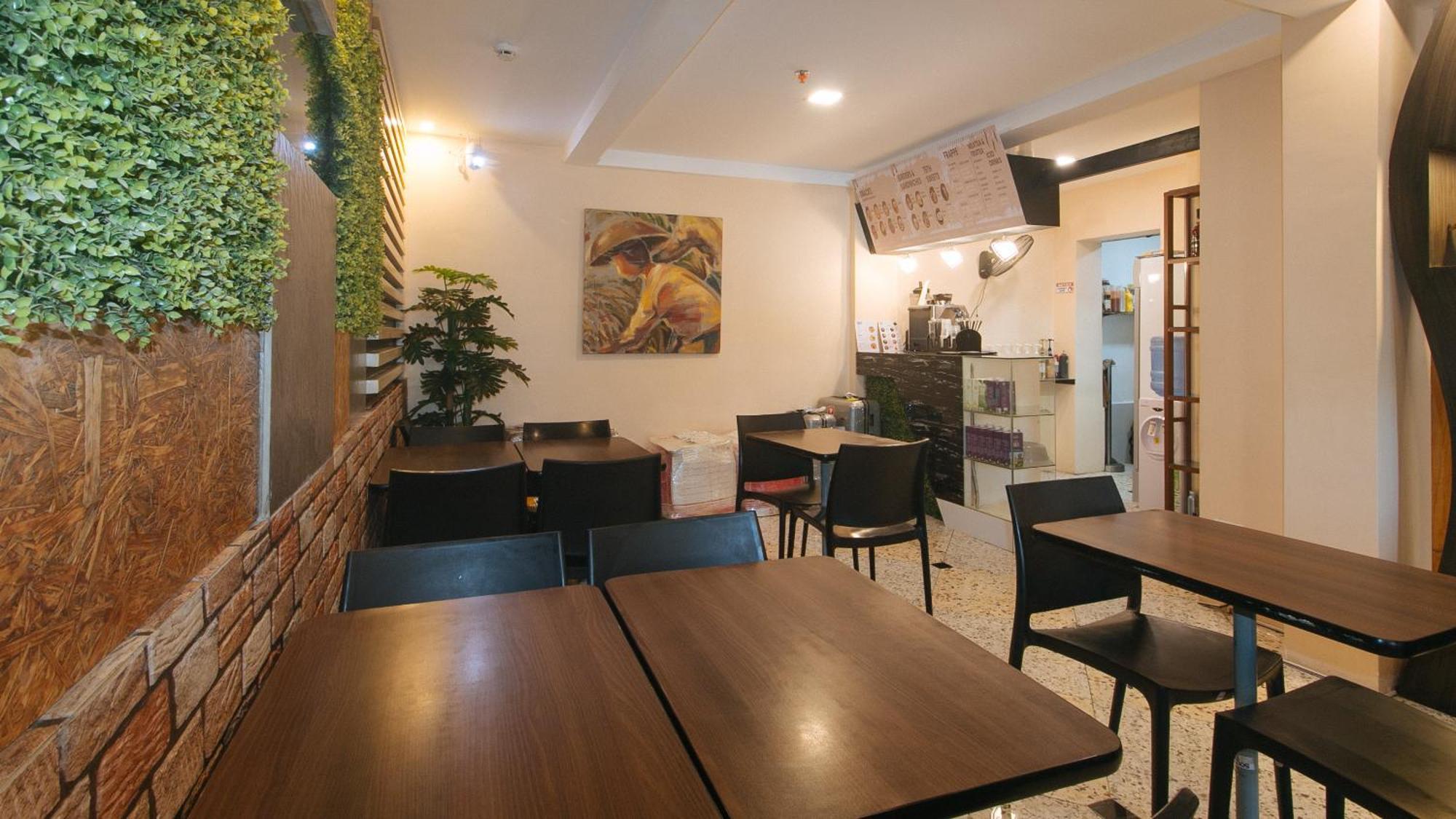 Reddoorz Plus At Seventy Five Inn Near Manila Airport Paranaque City ภายนอก รูปภาพ